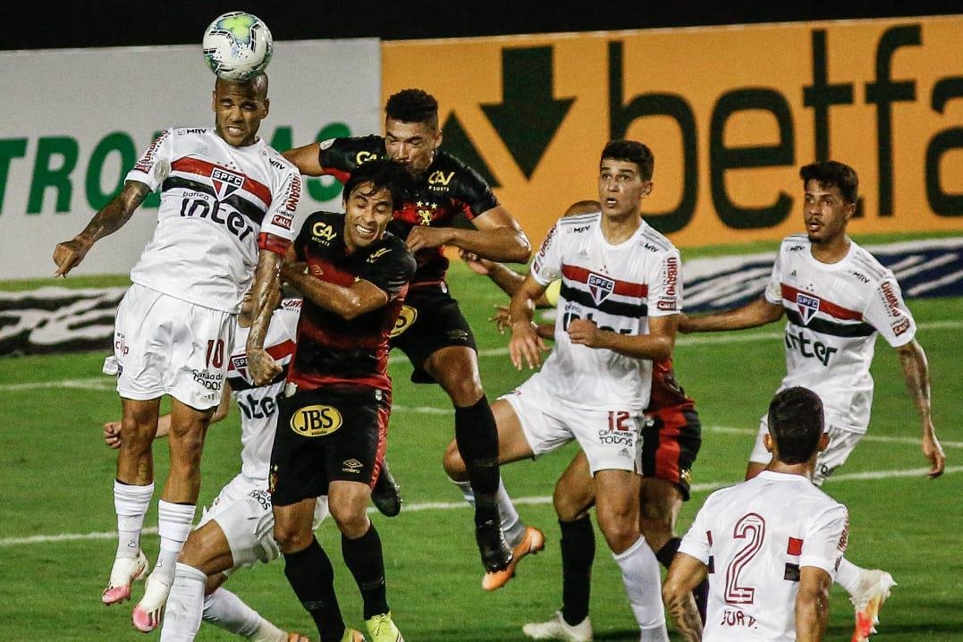 Na Ilha do Retiro, Sport e São Paulo se enfrentaram em jogo válido pela quinta rodada da Série A de 2020. E logo no início do jogo, Pablo fez 1 a 0 para o Tricolor Paulista.