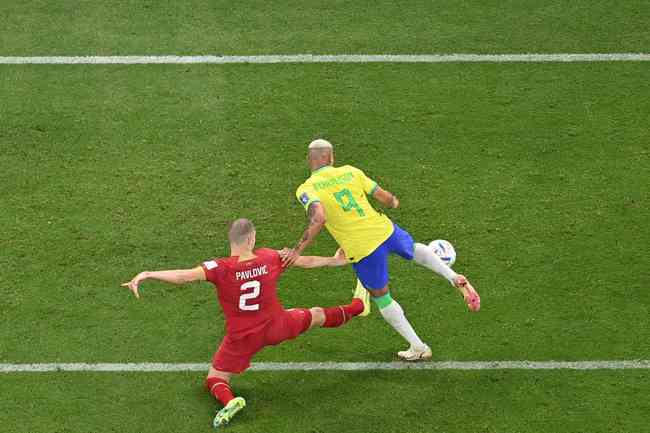 Brasil conta com brilho de Richarlison e bate Sérvia na estreia na Copa -  Superesportes