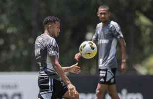 Fotos do treino do Atltico, que teve Hulk em campo 