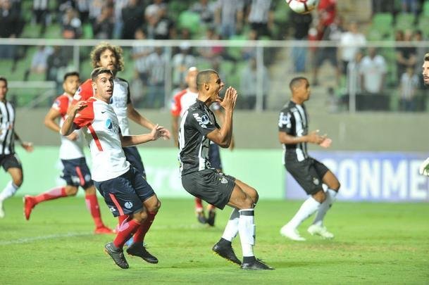 Partida foi disputada no Independncia, nessa noite de tera-feira