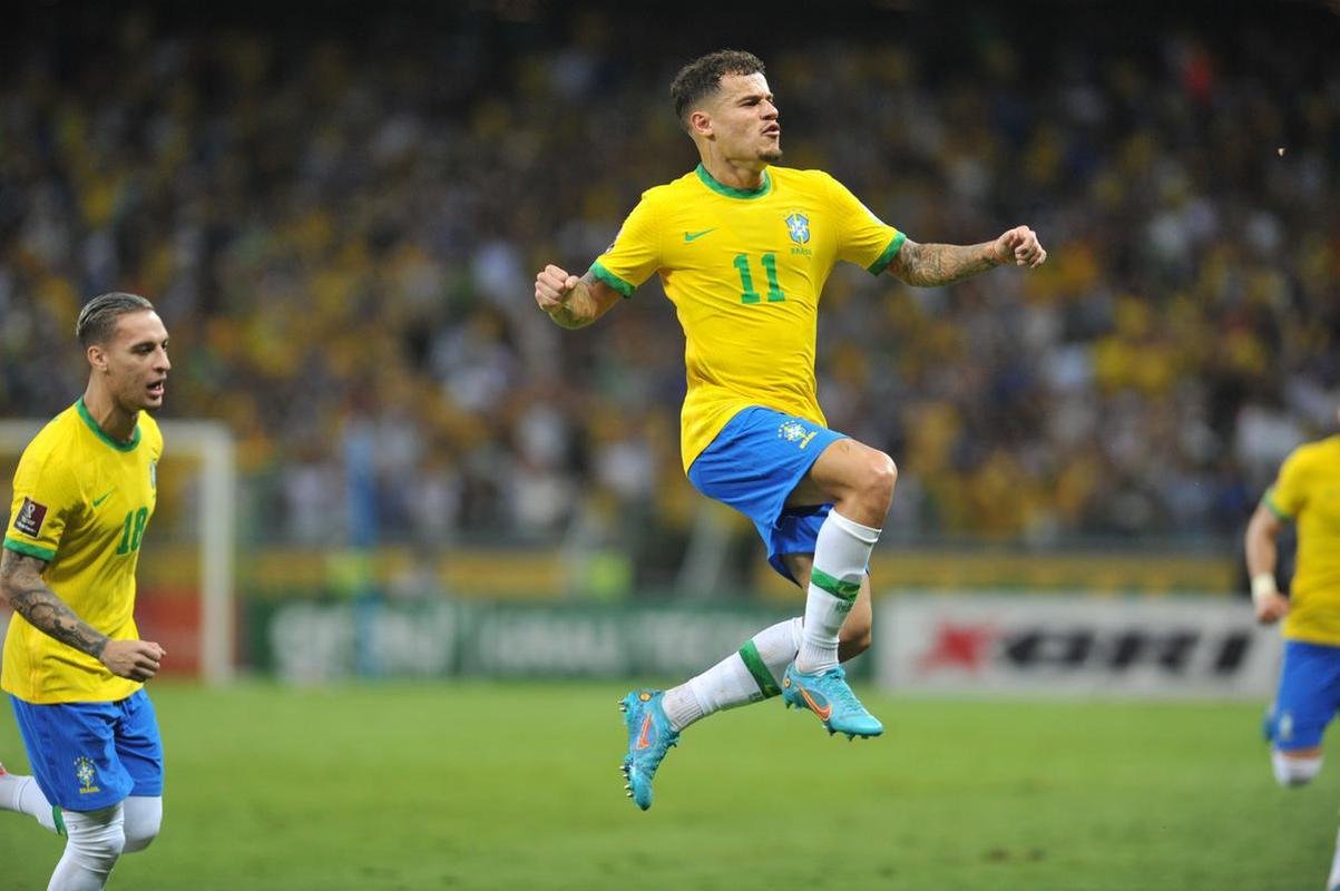 Brasil goleou o Paraguai por 4 a 0 no Mineiro, em BH, pelas Eliminatrias da Copa do Mundo, com gols de Raphinha, Philippe Coutinho, Antony e Rodrygo