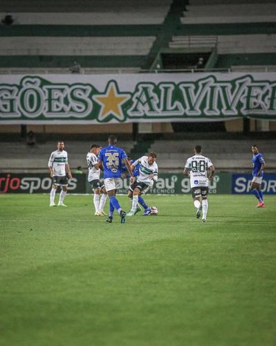 Fotos de Coritiba x Cruzeiro, no estádio Couto Pereira, pela 29ª rodada da Série B