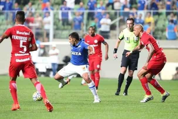 Fotos de Cruzeiro x Internacional, no Independncia, pela 18 rodada do Campeonato Brasileiro