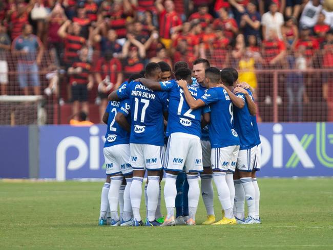 Cruzeiro foi batido pelo Sport por 3 a 1 na Ilha do Retiro pela Série B