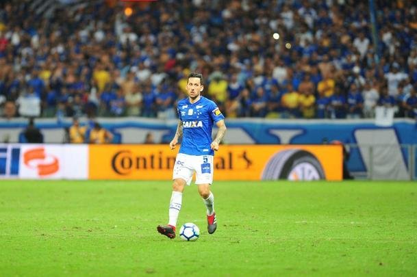 Cruzeiro venceu Corinthians por 1 a 0, nesta quarta-feira, no Mineiro, pela partida de ida da final da Copa do Brasil