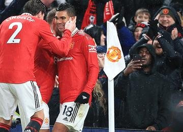 Além do volante brasileiro, os ingleses Luke Shaw e Marcus Rashford ampliaram o placar: 3 a 0 para os Red Devils