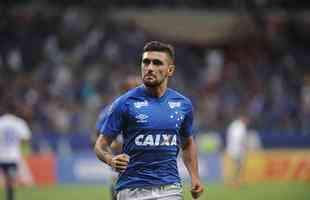 Arrascaeta marcou quarto gol do Cruzeiro, aps cruzamento perfeito de Edilson: 4 a 0