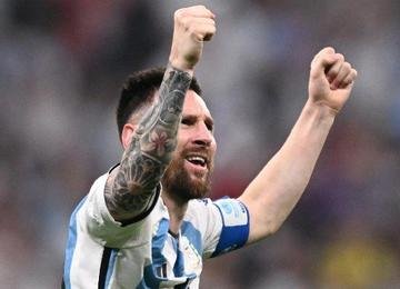 Craque foi decisivo e ajudou a Argentina a conquistar o título histórico no Catar; ele chegou a 13 gols em Mundiais