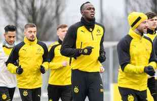 Com sonho de ingressar no futebol profissional, Usain Bolt participa de treino com jogadores do Borussia Dortmund