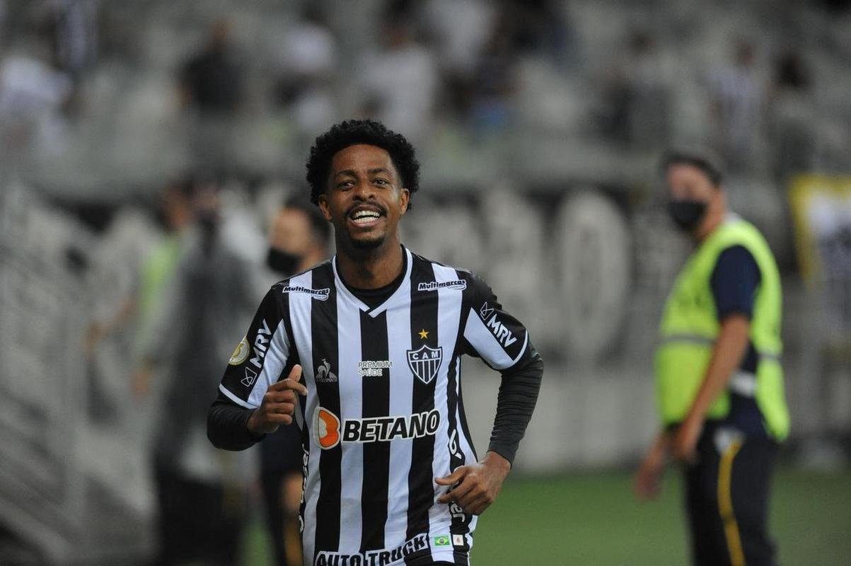 Veja as fotos do confronto entre Atltico x Internacional, no Mineiro, pela 23 rodada da Srie A