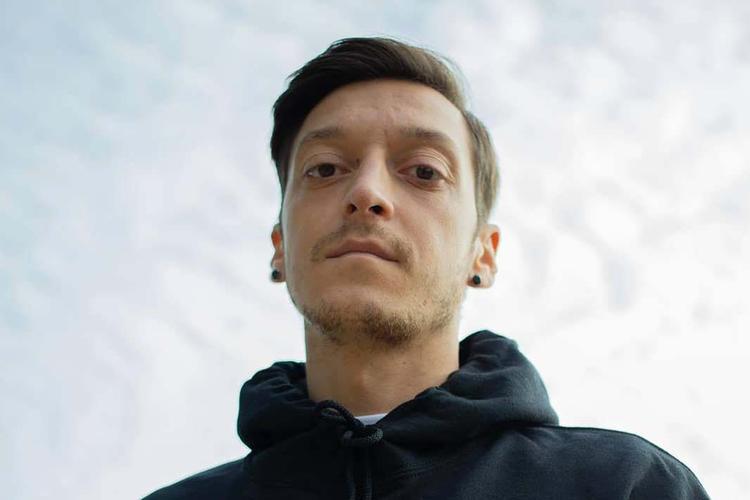 (Foto: Divulgação/Instagram/Özil) (Foto: Divulgação/Instagram/Özil)