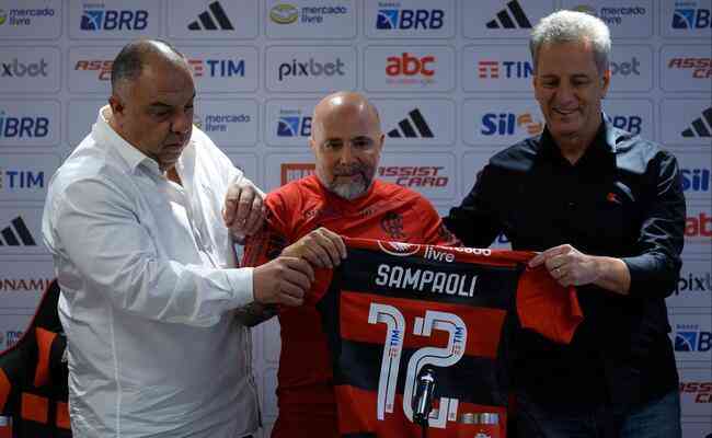 Sampaoli foi apresentado no Flamengo