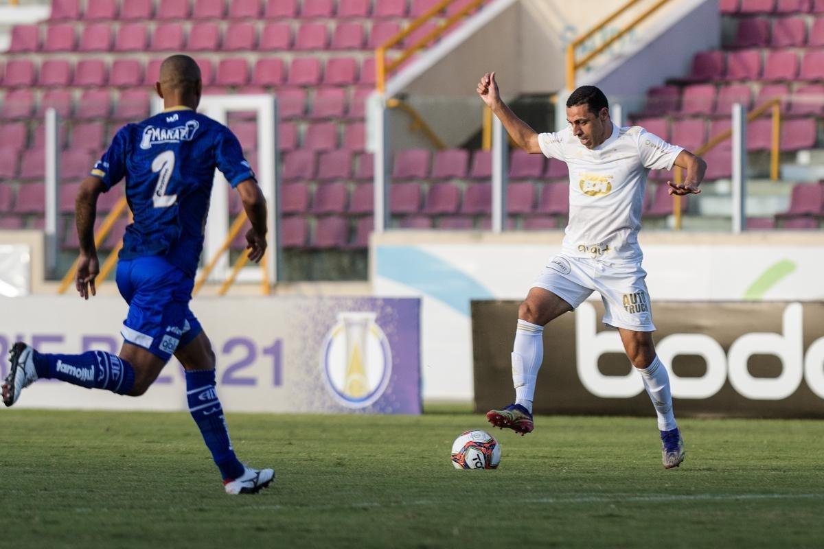 Fotos do jogo entre Confiana e Cruzeiro, pela Srie B