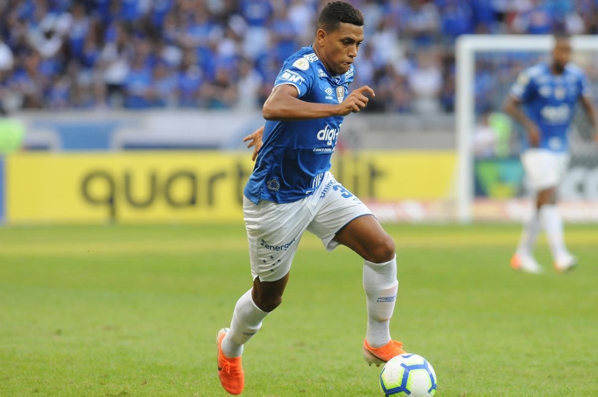 Cruzeiro e Botafogo se enfrentaram neste domingo, no Mineiro