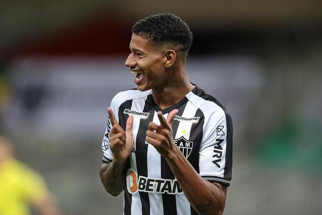 Marrony: 124 jogos e 19 gols
