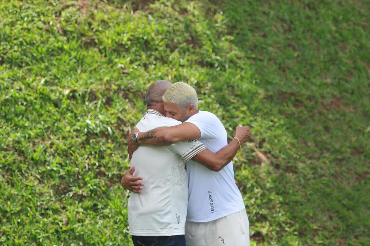 Encontro dos campees brasileiros pelo Atletico, Dad Maravilha e Hulk, na Cidade do Galo. 