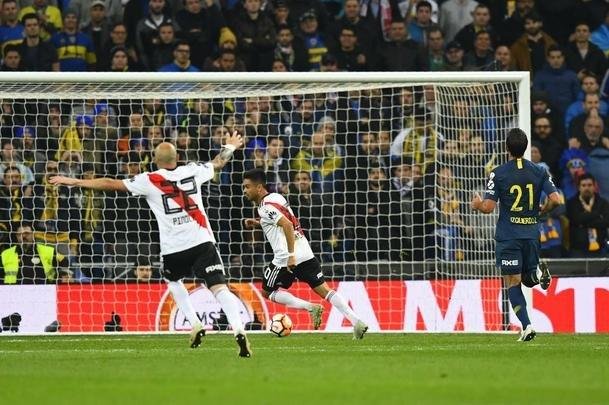 Em contra-ataque mortal, Pity Martínez fechou vitória do River sobre Boca, de virada, na final da Libertadores