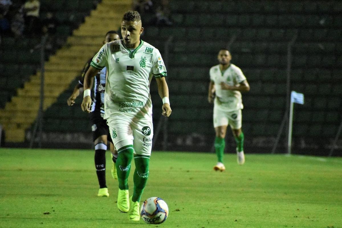 Amrica e Figueirense se enfrentaram pela 28 rodada da Srie B do Campeonato Brasileiro