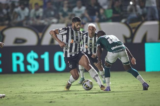 Fotos do jogo entre Gois e Atltico no Estdio da Serrinha, em Goinia, pela quarta rodada do Campeonato Brasileiro