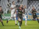 Com hat-trick de Gabriel, Flamengo atropela o Santos na Vila pela S�rie A