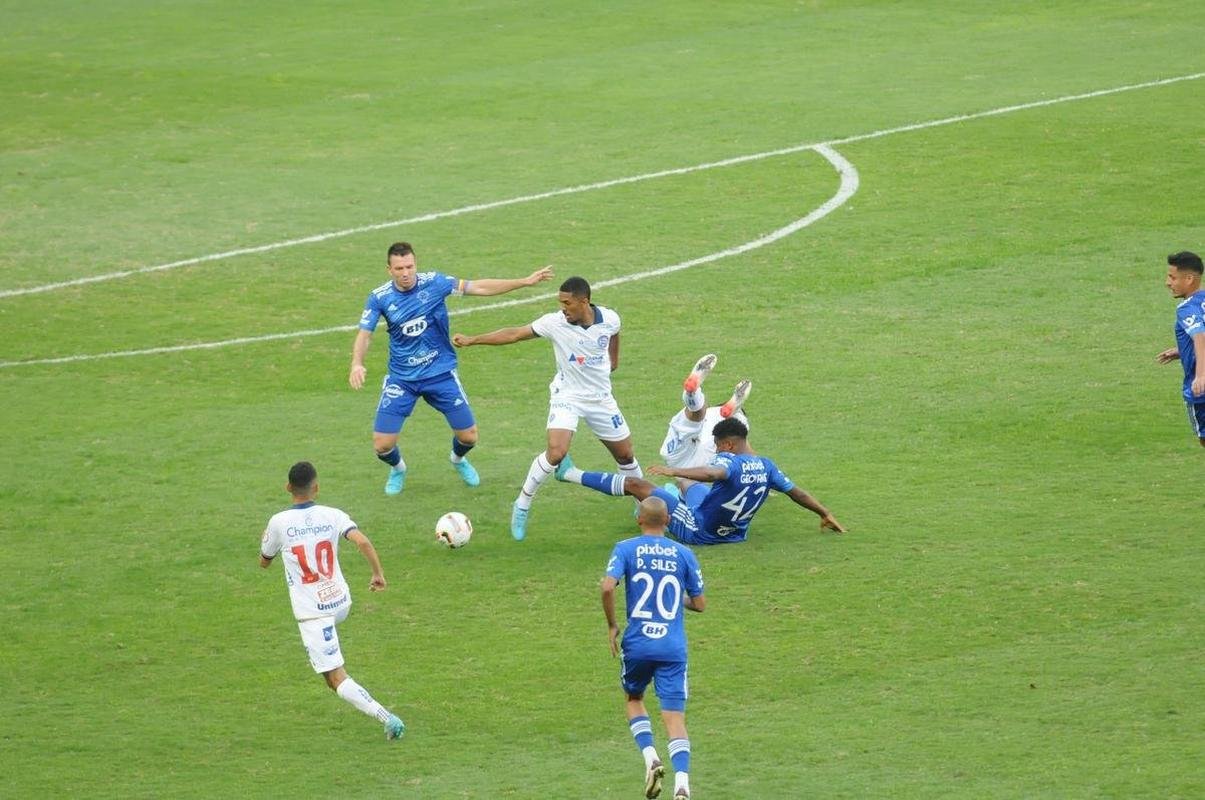 Fotos da partida entre Cruzeiro e Bahia, no Mineir�o, pela 20� rodada da S�rie B do Brasileiro