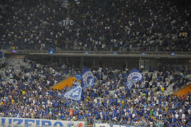 Torcida do Cruzeiro deu show mais uma vez e lotou o Mineiro na partida contra o CRB pela 11 rodada da Srie B