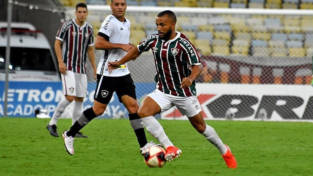 Samuel Xavier, do Fluminense - jogou pelo Atltico