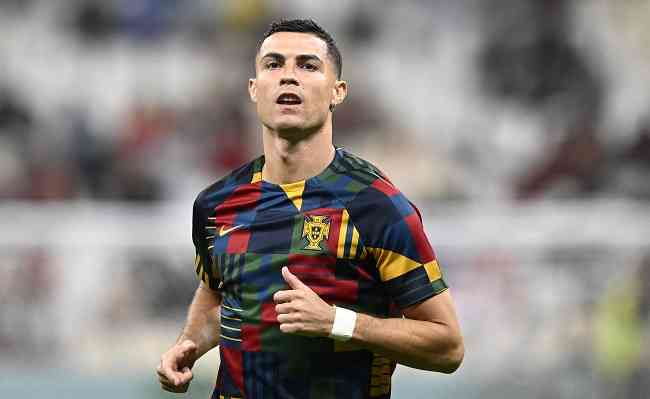 Cristiano Ronaldo treinou com os titulares de Portugal na academia