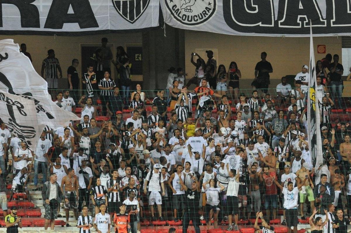 Imagens do clssico entre Atltico e Cruzeiro pela Supercopa Sub-20