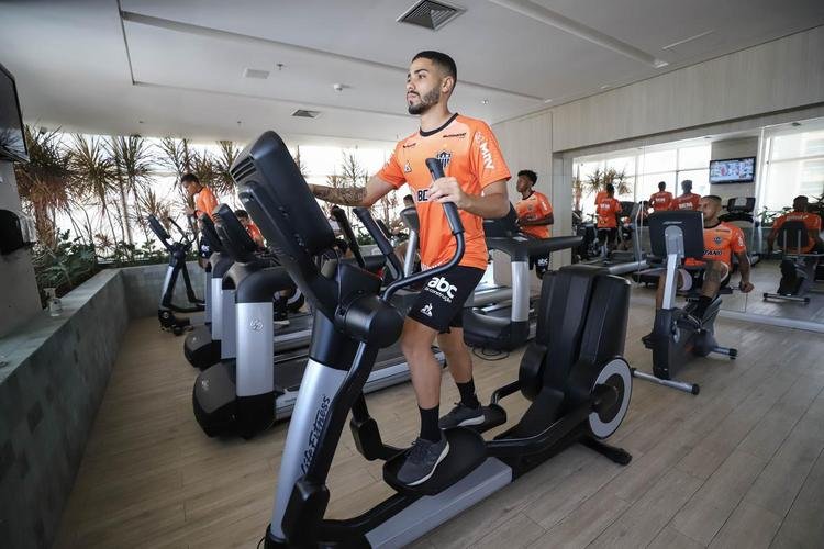 Atltico treina em academia do hotel em Fortaleza