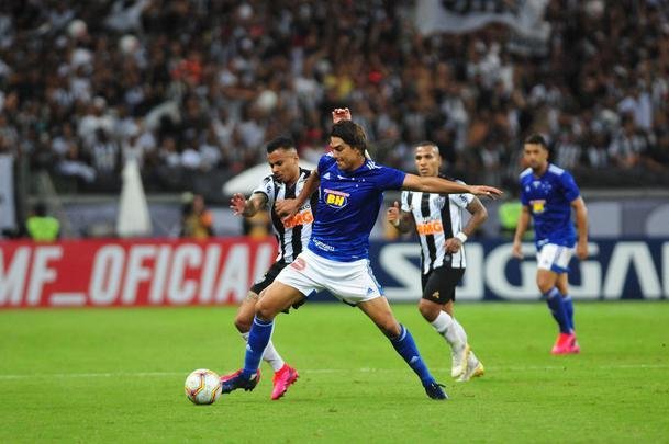 Imagens do clssico mineiro entre Atltico e Cruzeiro 