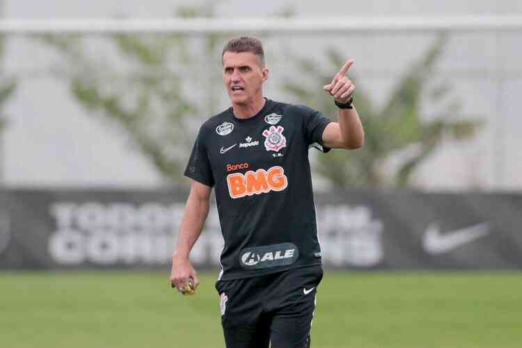 Mancini Completara Um Mes No Corinthians Sem Achar Time E Com Futebol Carente Superesportes