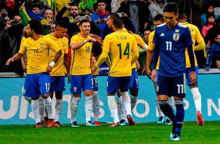 Com testes de Tite, Brasil bate Japão em penúltimo jogo do ano