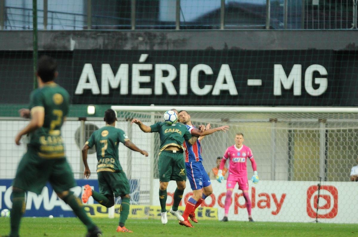 Equipes se enfrentaram, na noite deste domingo, pela penltima rodada do Brasileiro