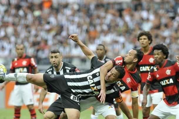 Fotos do jogo entre Atltico e Flamengo no Mineiro