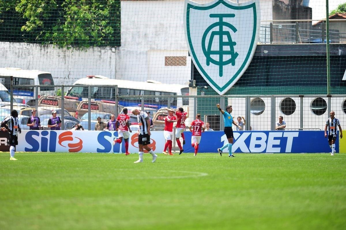 Galo e Colorado jogaram neste domingo, no Horto