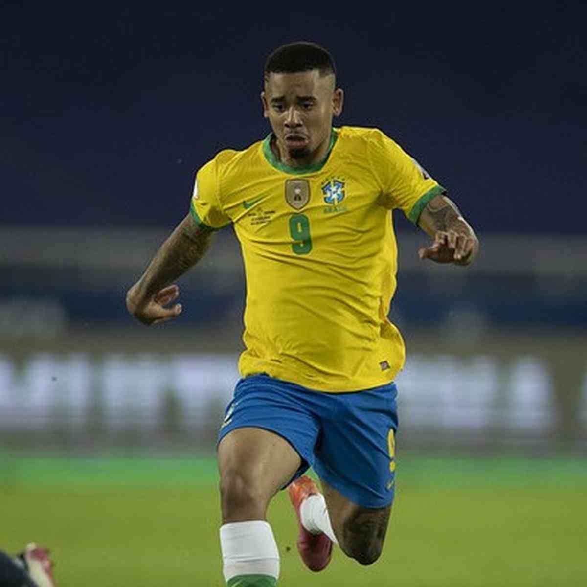 TNT Sports Brasil - Saiu a escalação do Manchester City e Gabriel Jesus  estará no banco! Tá na torcida pro brasileiro entrar e marcar no clássico?