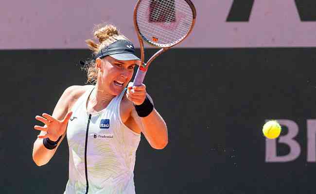 Bia Haddad vai à semifinal de Roland Garros e faz história no tênis  brasileiro - NSC Total