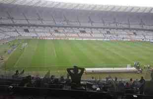 Panorama do Mineiro uma hora antes do incio da partida