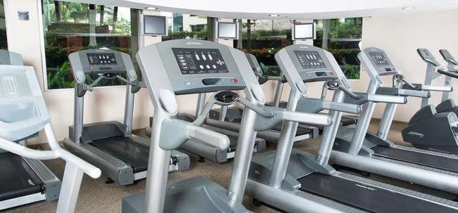 Galo est hospedado no Hilton Colon Guayaquil, localizado em uma regio nobre da cidade litornea no Equador; acomodao quatro estrelas tem estrutura de ponta