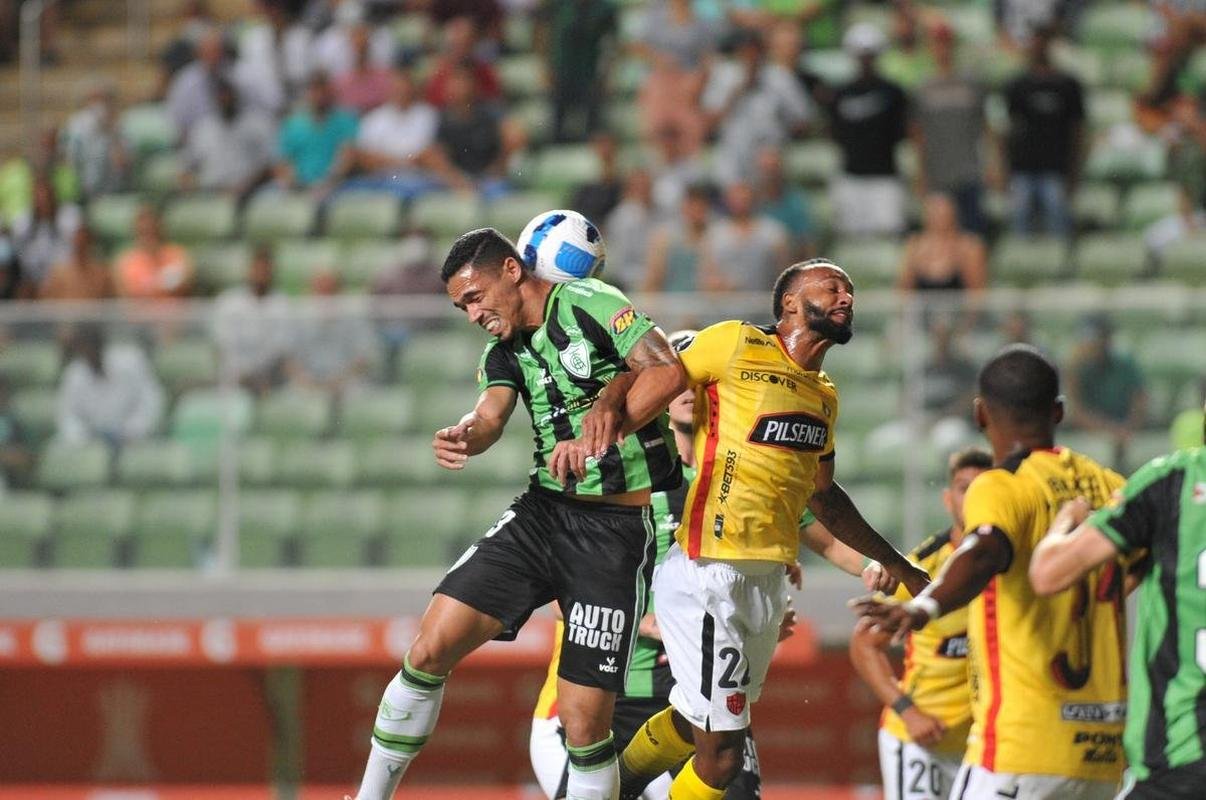 Fotos da partida de ida da terceira fase da Copa Libertadores, entre Amrica e Barcelona de Guayaquil, no Independncia, em Belo Horizonte