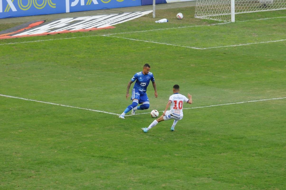 Fotos da partida entre Cruzeiro e Bahia, no Mineir�o, pela 20� rodada da S�rie B do Brasileiro