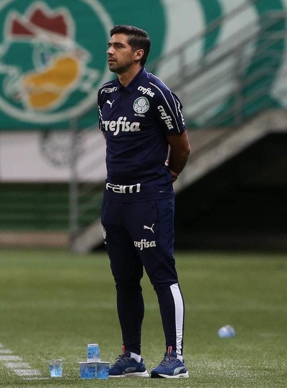 Palmeiras e Amrica se enfrentaram nesta quarta-feira (23), em partida de ida das semifinais da Copa do Brasil. O confronto foi realizado no Allianz Parque, em So Paulo. Na prxima quarta-feira (30), as equipes se reencontram no Independncia, em Belo Horizonte, s 21h30.