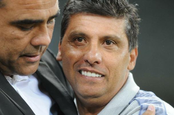 Fotos do jogos entre Cruzeiro e Deportivo Lara no Mineiro