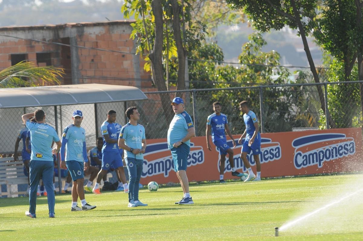 Fotos do treino do Cruzeiro desta quarta-feira, 2 de outubro, na Toca da Raposa II