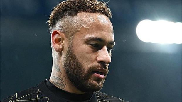 Vizinhos de Neymar chamam polícia e querem processar craque após festa -  Superesportes