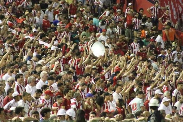 Nutico recebeu o ABC, nos Aflitos, em primeira partida da sequncia em casa e acabou sendo surpreendido aps incio ruim de segundo tempo