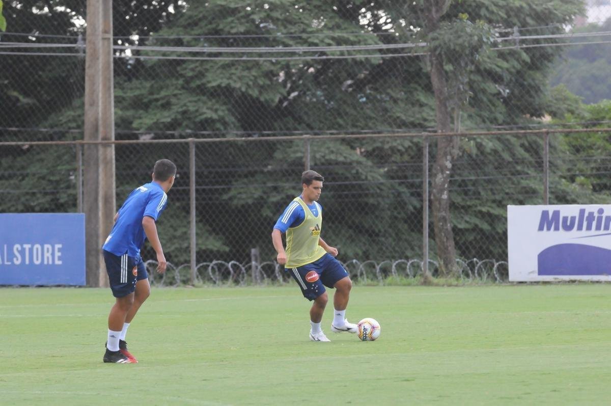 Fotos do treino do Cruzeiro desta quinta-feira, na Toca da Raposa II (crdito: Juarez Rodrigues/EM D.A Press)
