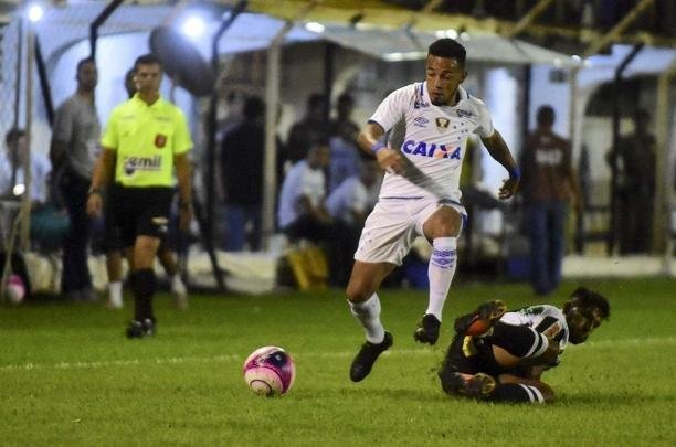 Fotos de Democrata 0x2 Cruzeiro, pela sexta rodada do Campeonato Mineiro