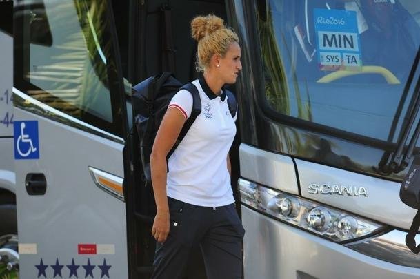 Jogadoras treinaram na Toca da Raposa II antes na estreia no Mineiro, marcada para quarta
